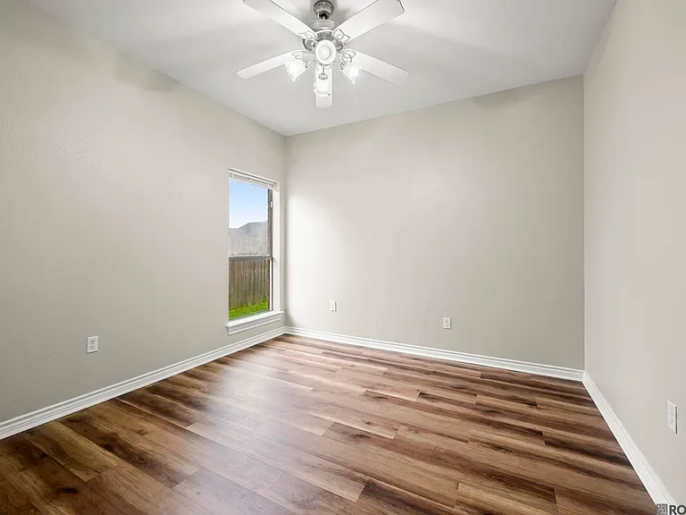41206 Colonial Dr — Photo 24
