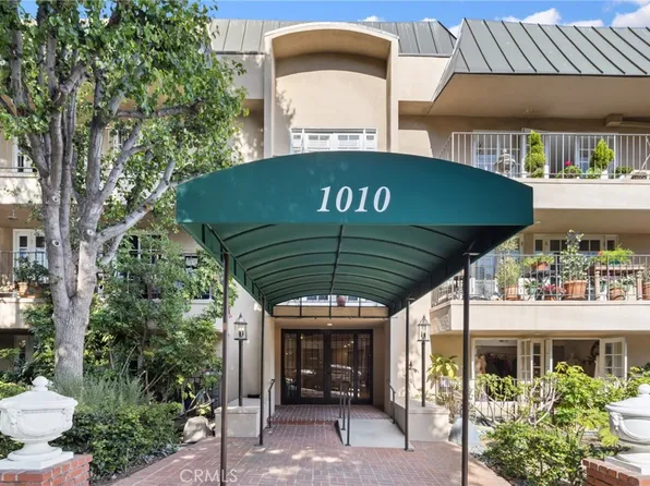1010 Palm Ave APT 207, West Hollywood, CA 90069