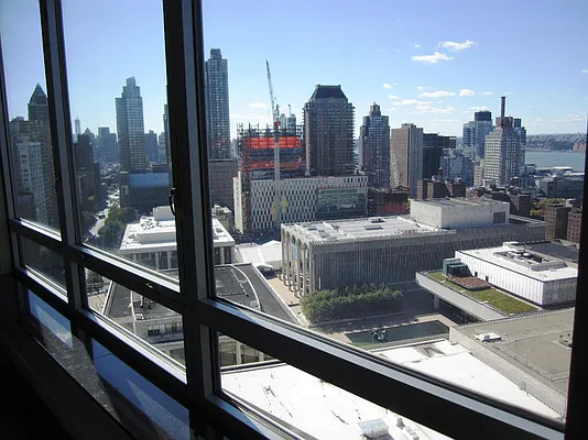 Sold by Real Direct | media 2