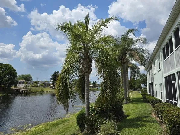 5725 Greenwood Ave APT 5201, North Port, FL 34287