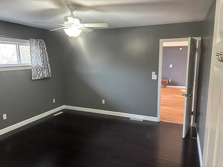 1 S Wildwood Ln — Photo 9