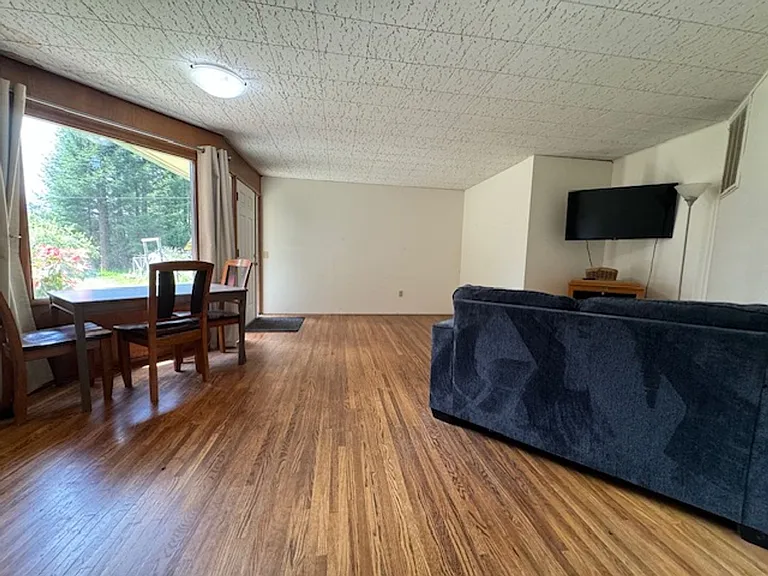1184 Fickle Hill Rd — Photo 9