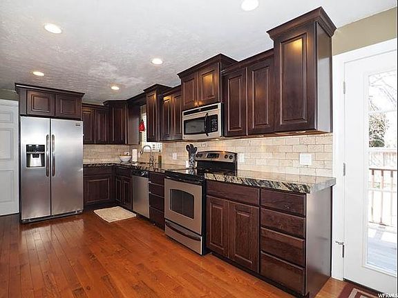5th image of 5496 S Bastile Dr