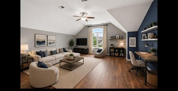 4th image of 162 Beacon St
