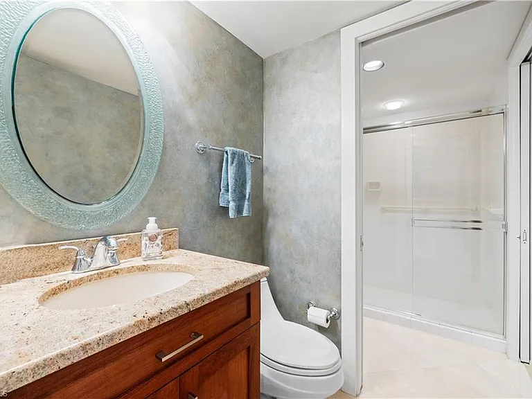 4021 Gulf Shore Blvd N #1804 — Photo 20
