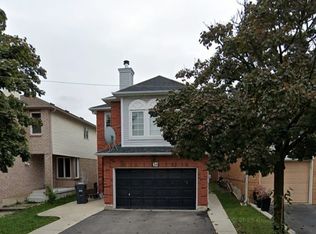 34 Beaconsfield Ave, Brampton, ON L6Y4S3