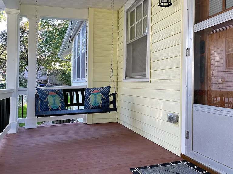 2211 SW Kenilworth Ct — Photo 9