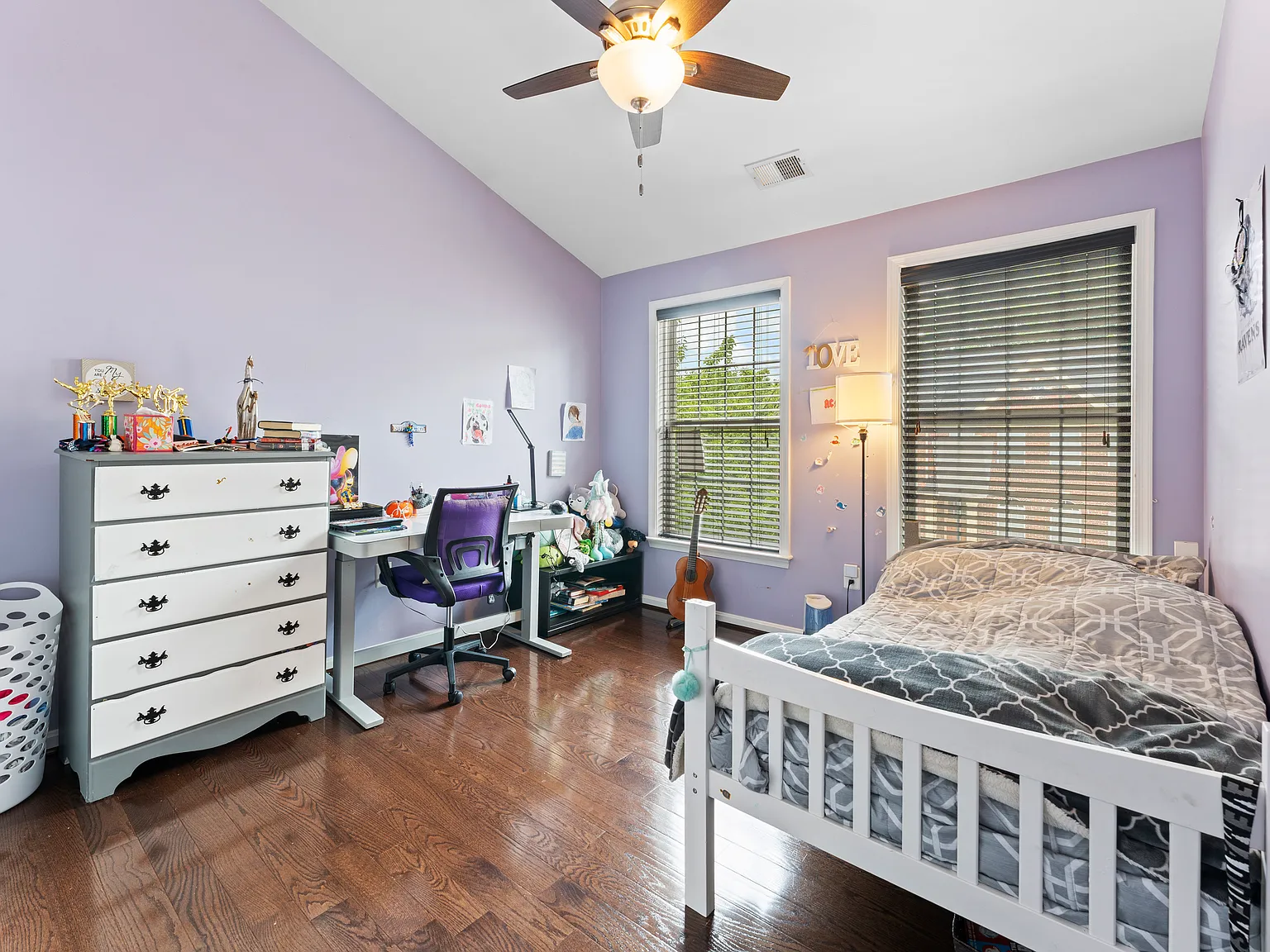 4 bed, 3.5 bath, 2936 sqft, $3,450 — Photo 2