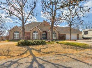 8248 Summit Ct, Skiatook, OK 74070
