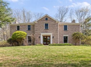119 Shadow Ridge Dr, Pittsburgh, PA 15238
