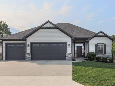 21831 W 177th Ter, Olathe, KS, 66062