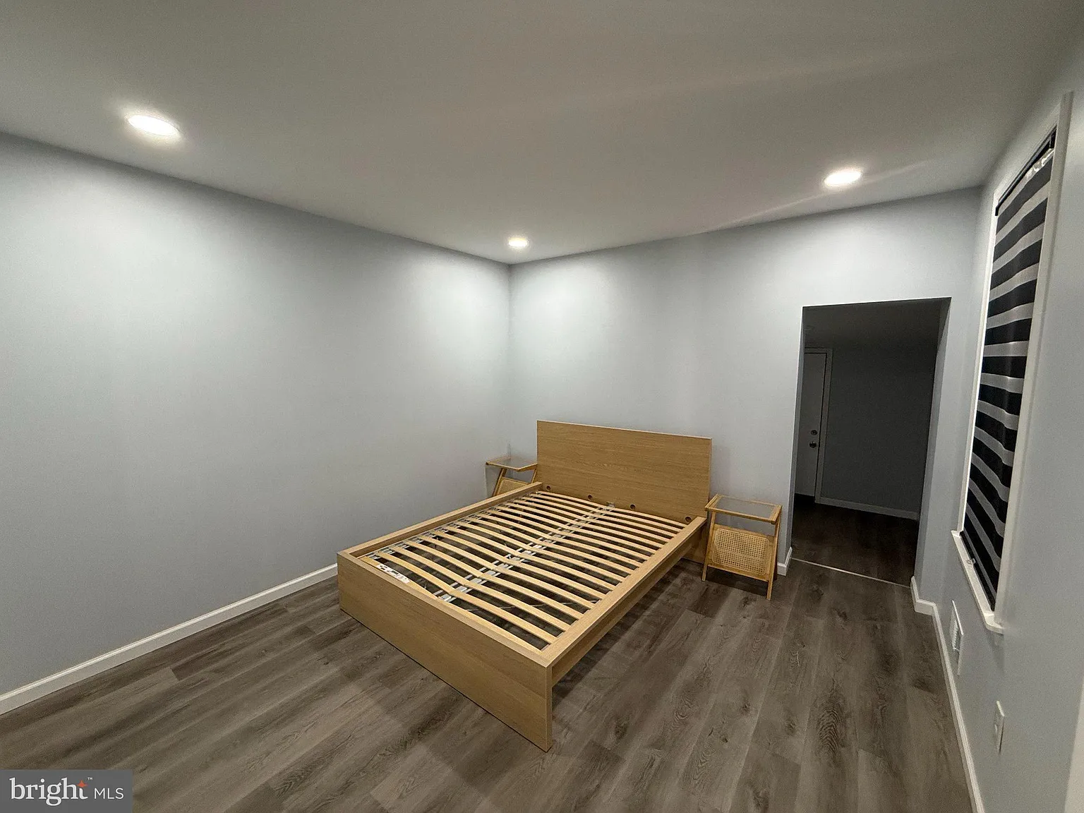 1 bed, 1.0 bath, 2200 sqft, $1,450 — Photo 3
