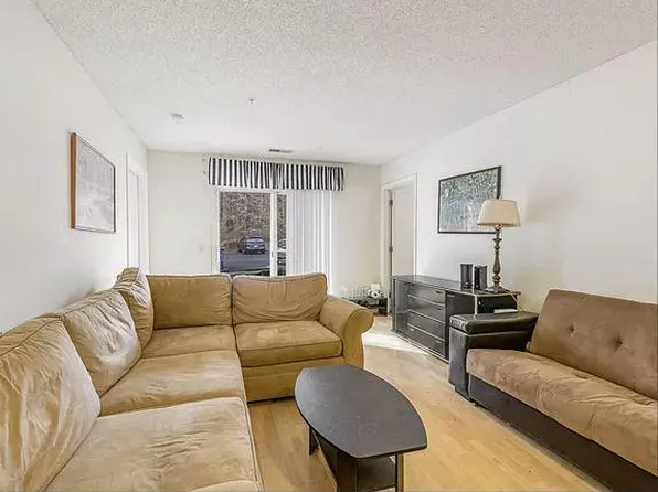 (undisclosed Address), Chapel Hill, NC 27516