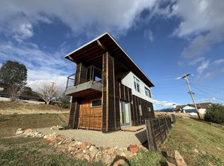 150 Sycamore Dr, Wofford Heights, CA