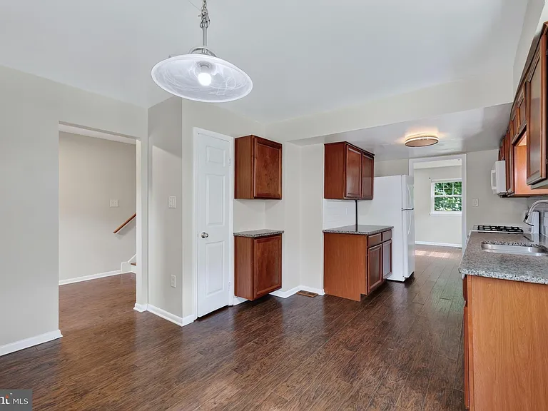 15063 Cherrydale Dr — Photo 5