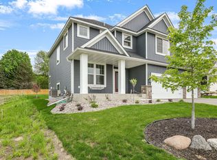 2027 Brookview St, Shakopee, MN 55379