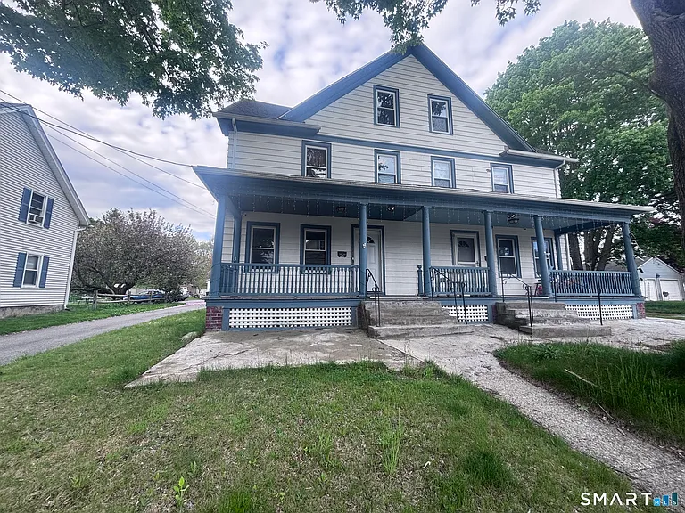 32-34 Linnell St #34 — Photo 1