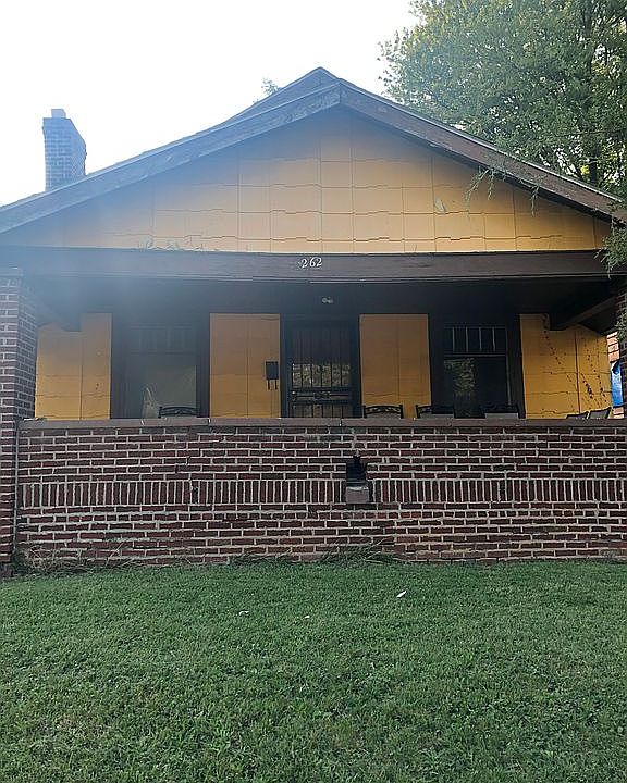 1st image of 2262 N Lasalle St