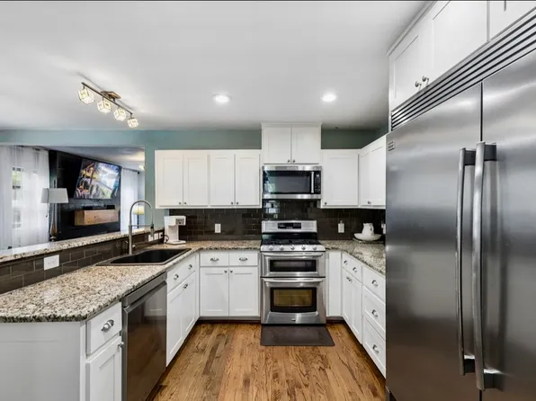 8914 Eustis Ave, Dallas, TX 75218