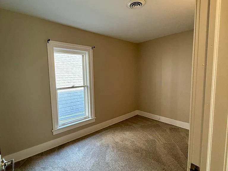 313 Pennsylvania St #2 — Photo 8