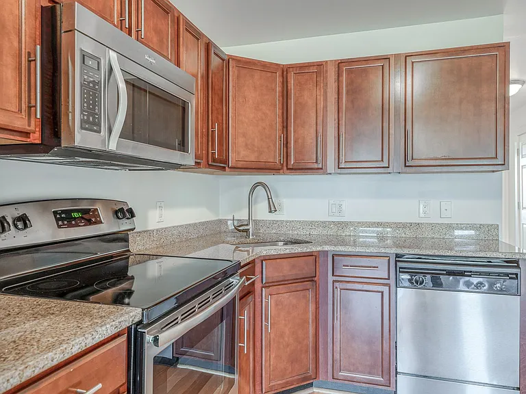 4122 Haverford Avenue — Photo 11