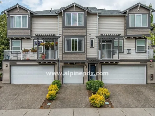 13760 SW Scholls Ferry Rd Unit 102, Beaverton, OR 97007