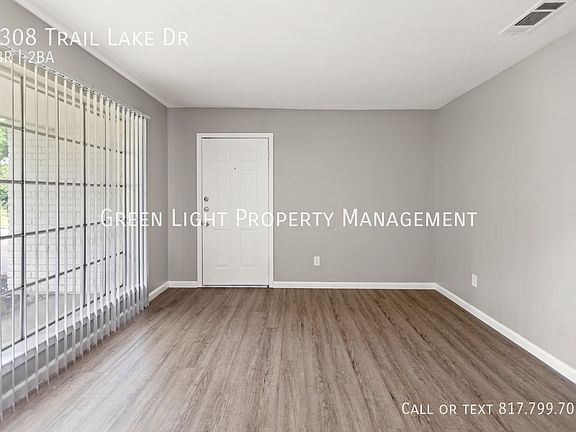 5th image of 6308 Trail Lake Dr