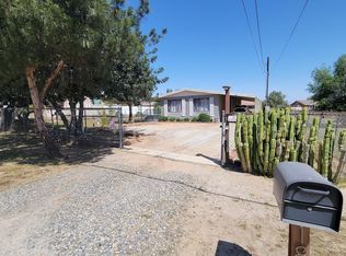 18950 Woodcrest Ln, Riverside, CA 92508