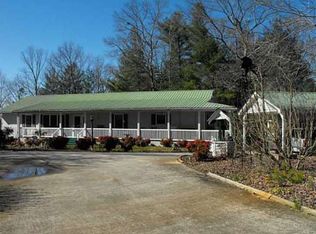 774 Pleasant Grove Rd #1, Ellijay, GA 30540