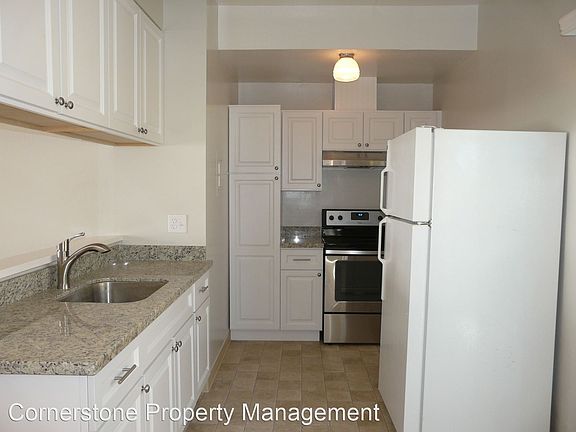 4th image of 630 Morse Ave #3