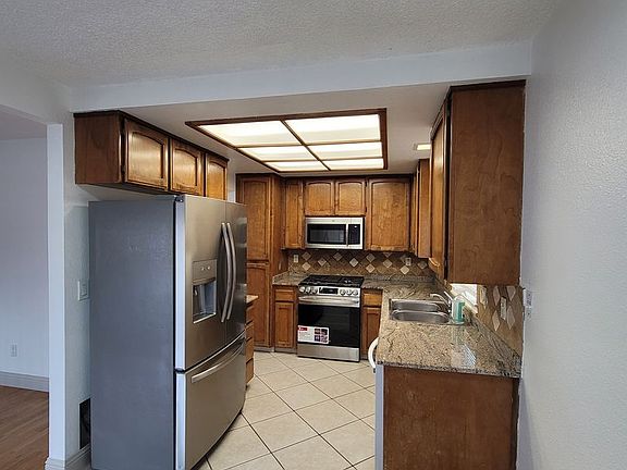 4th image of 2501 Brazil Dr