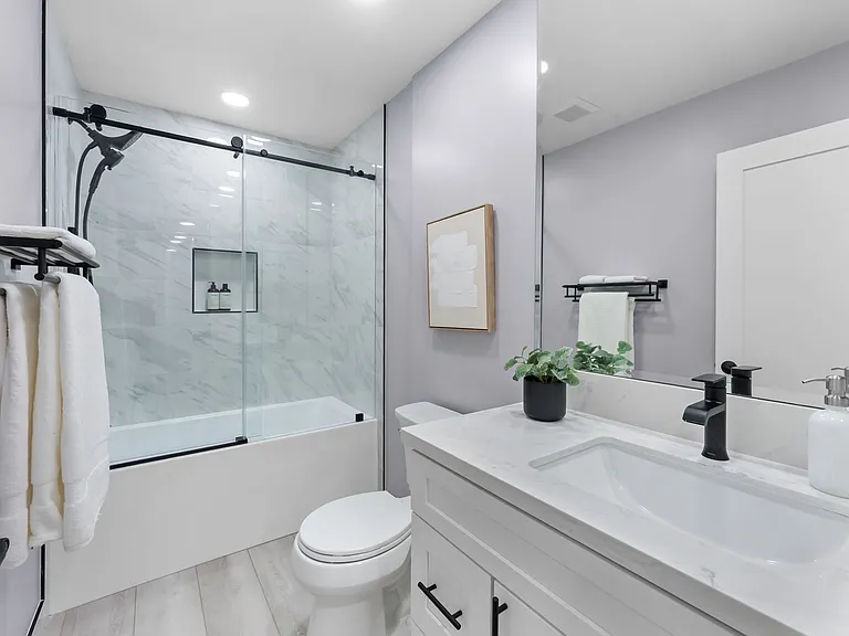 1413 La Salina St — Photo 11