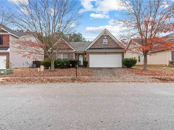 143 Birch St, Hiram, GA 30141