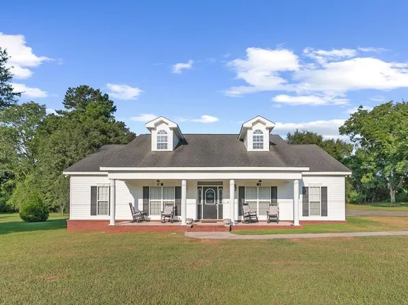 4226 Memphis Church Rd, Dothan, AL 36301