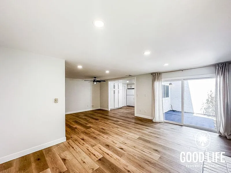 3 bed, 2.0 bath, 1600 sqft, $4,800 — Photo 4