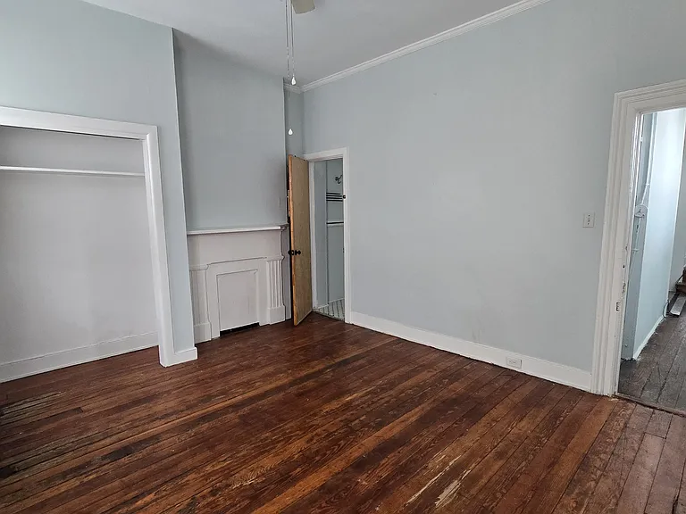 1016 Park Ave #B — Photo 4