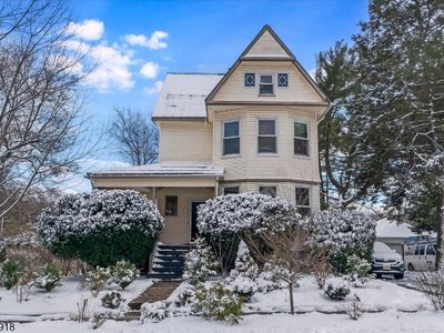 6 Burnett St, Maplewood, NJ, 07040