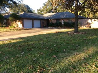 705 Browning St, Angleton, TX 77515