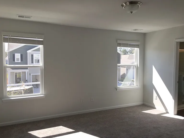 9801 Sickle Dr — Photo 17