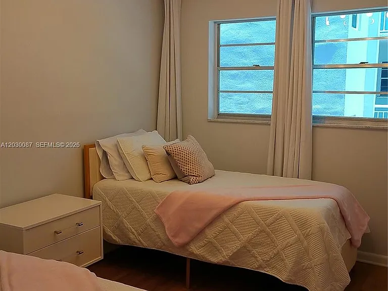 215 SE 3rd Ave #206A — Photo 31