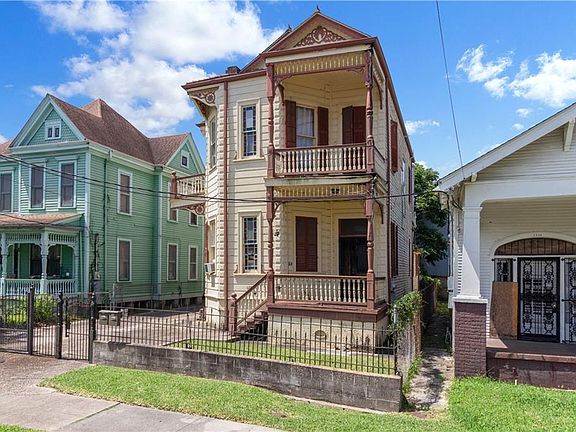 3rd image of 2544 Ursulines Ave