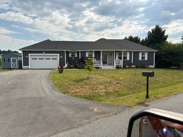 473 Rosewood Dr, Scottsville, VA 24590
