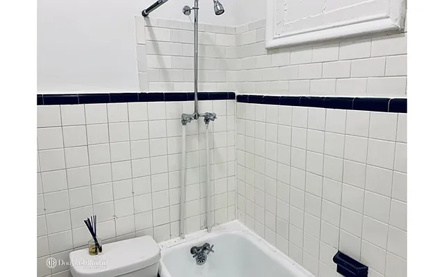 Rented by Douglas Elliman | media 43