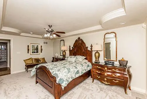 205 Palmer Dr — Photo 16