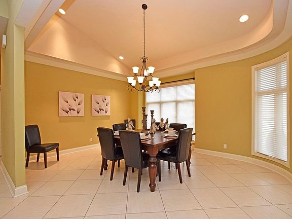 3rd image of 6537 Heritage Club Dr