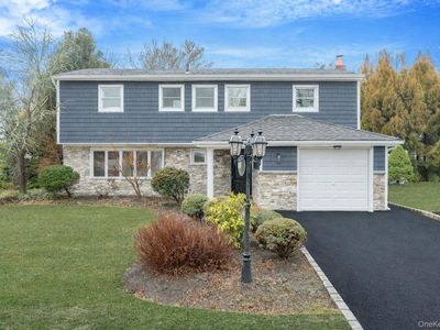 12 Crabapple Lane, Commack, NY, 11725