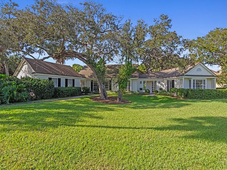 100 River Oak Ln — Photo 38