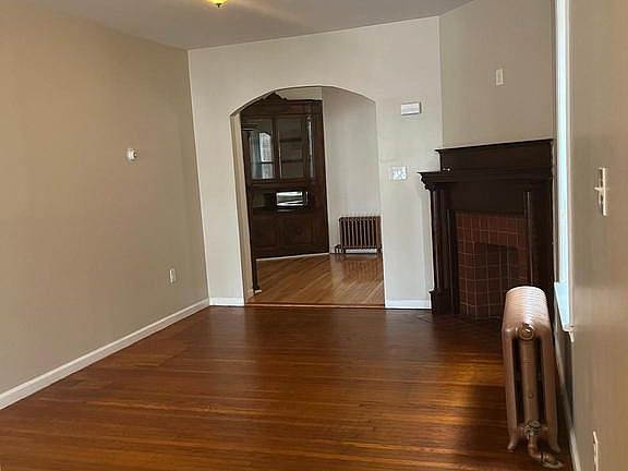 2nd image of 1228 Wagner Ave