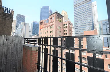 Rented by Manhattan Realty Group