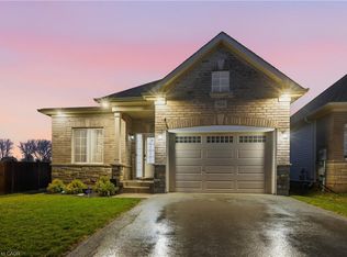 914 Burwell St, Fort Erie, ON L2A 0E3